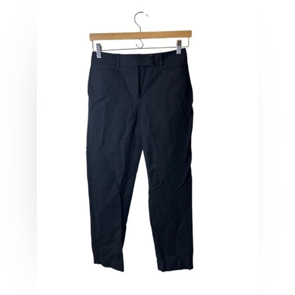 White House Black Market whbm the slim crop 00 Black Pants